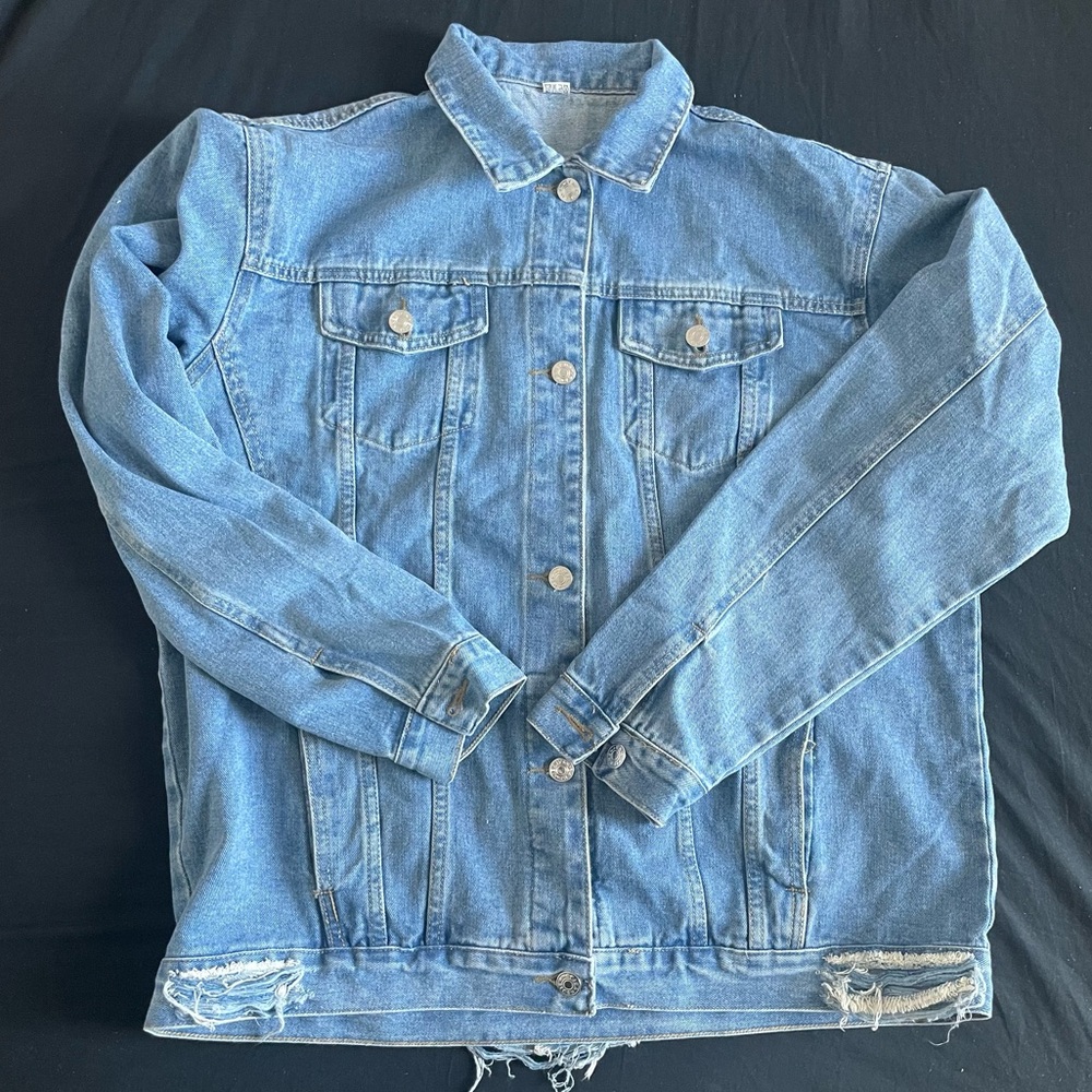 Blue distressed men’s jean jacket